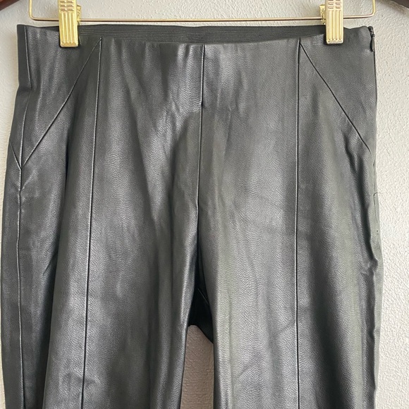 Zara Pants Womens Size Medium Black Basic Faux Leather Pull On Legging Skinny - Picture 3 of 13